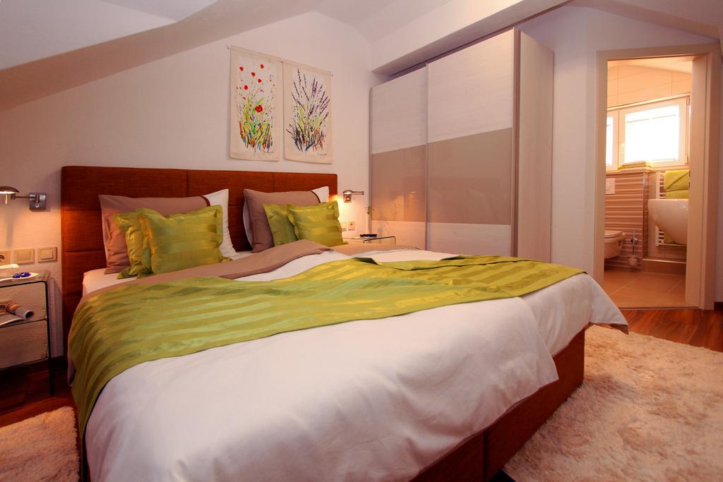 Apartment Allure Bol Bagian luar foto