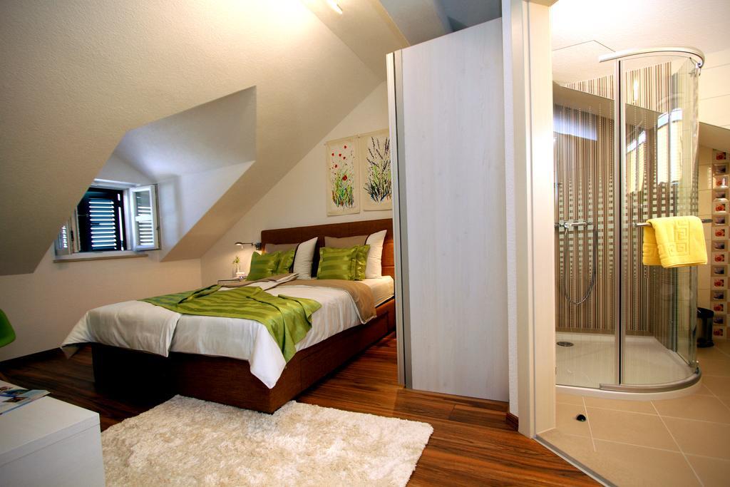Apartment Allure Bol Bagian luar foto