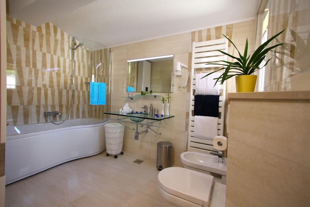 Apartment Allure Bol Bagian luar foto