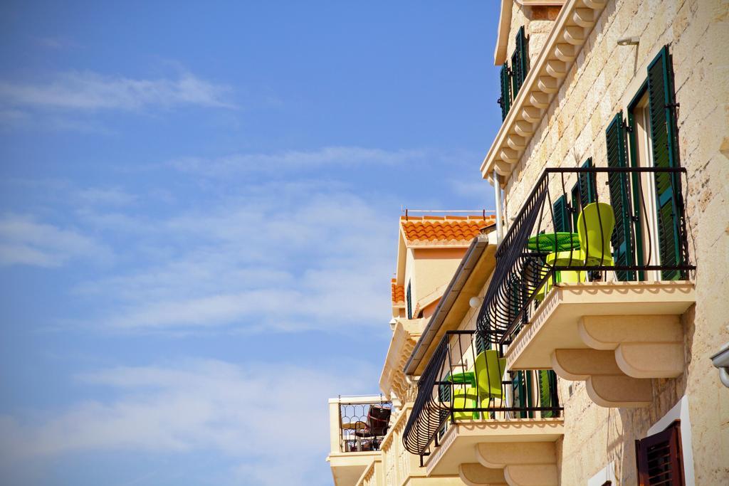 Apartment Allure Bol Bagian luar foto
